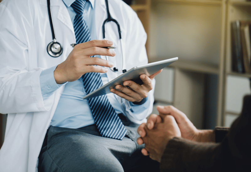 診間裡的「續命」：當精神科醫師遇見正念